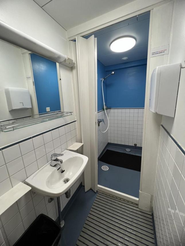 Auberge de jeunesse Hmi Smart Group 214 *